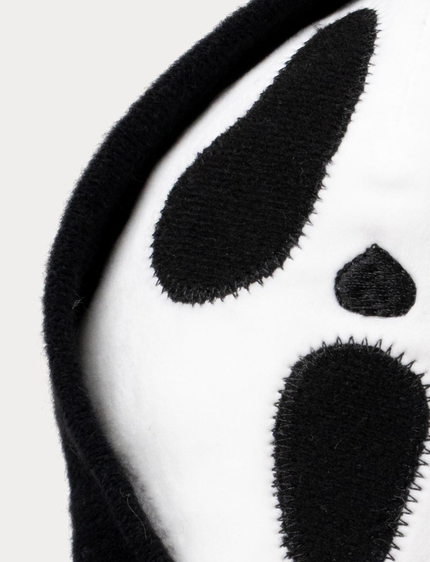 Glow-in-the-Dark, Ghost