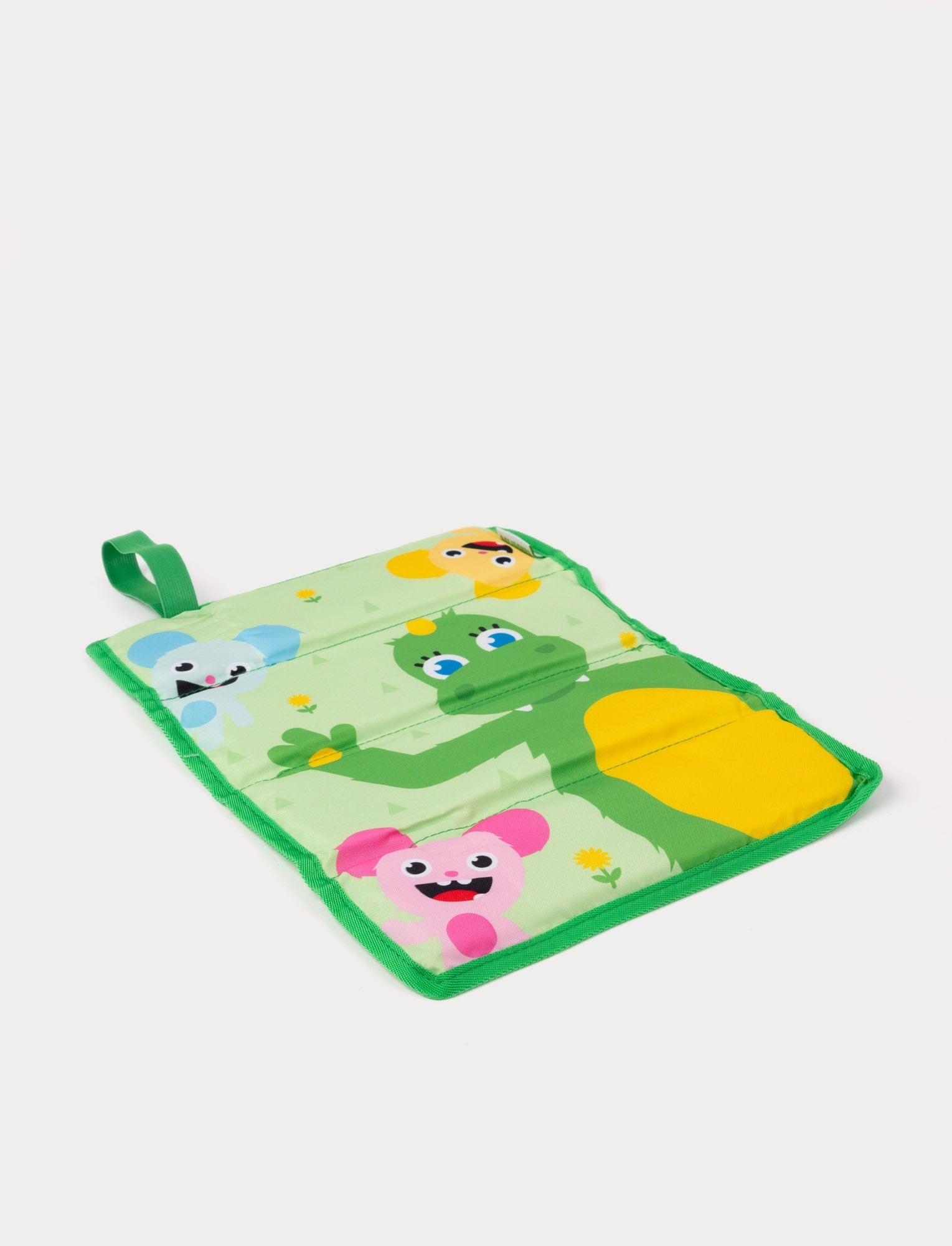  Image of A green seatpad featuring the Bolibompa dragon and cheerful animal characters on a soft surface.