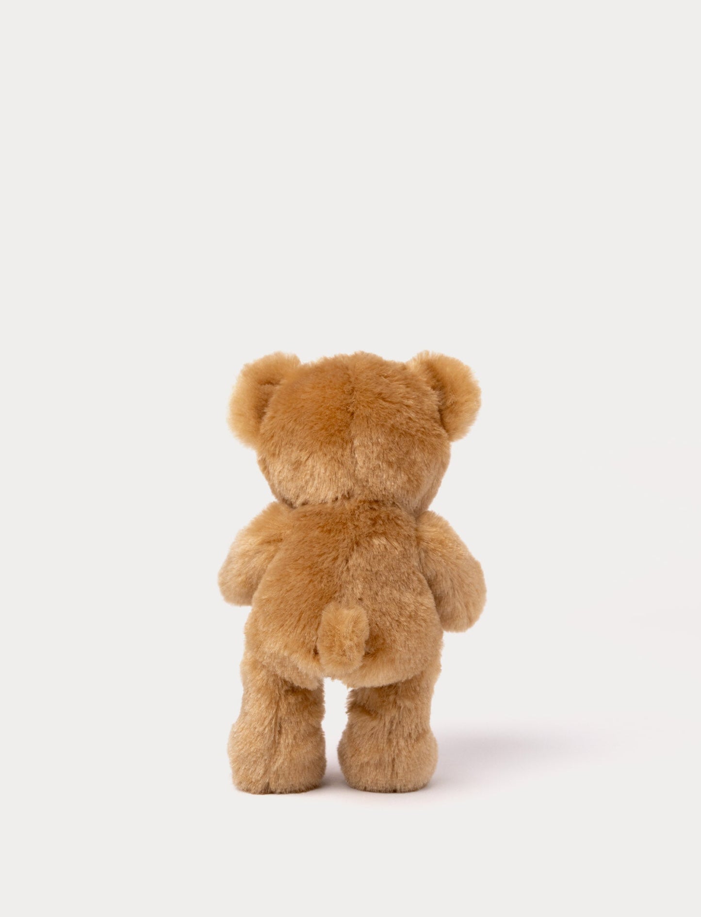 Theo med hjärta, Nalle, Brun