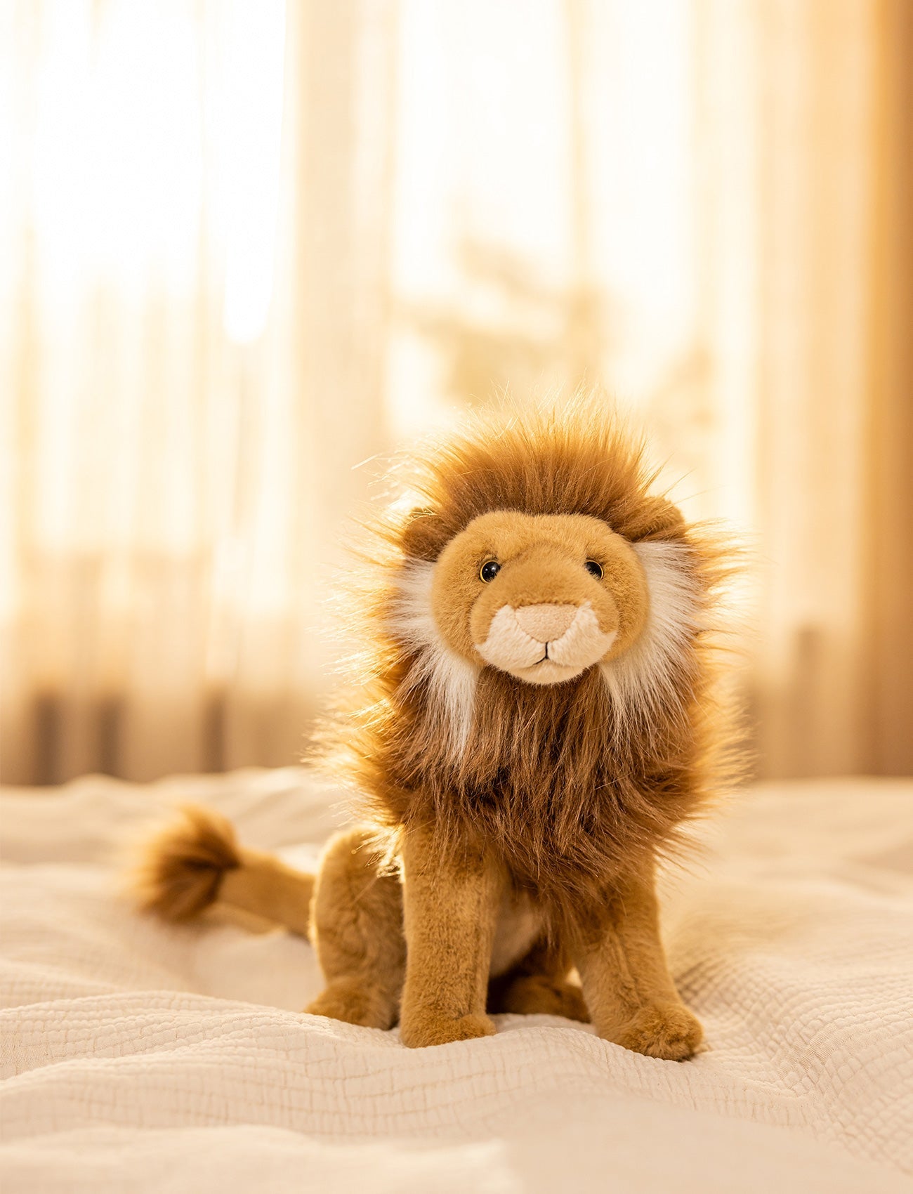  Image of Lifelike Lion