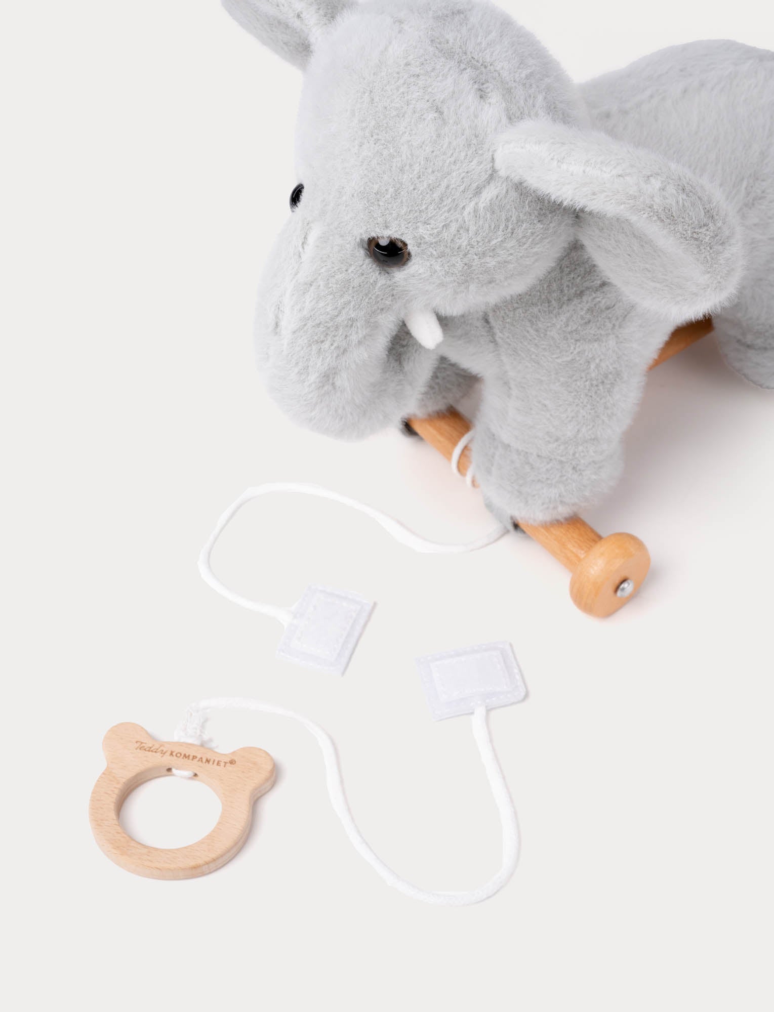  Image of Pull-along Animal, Elephant