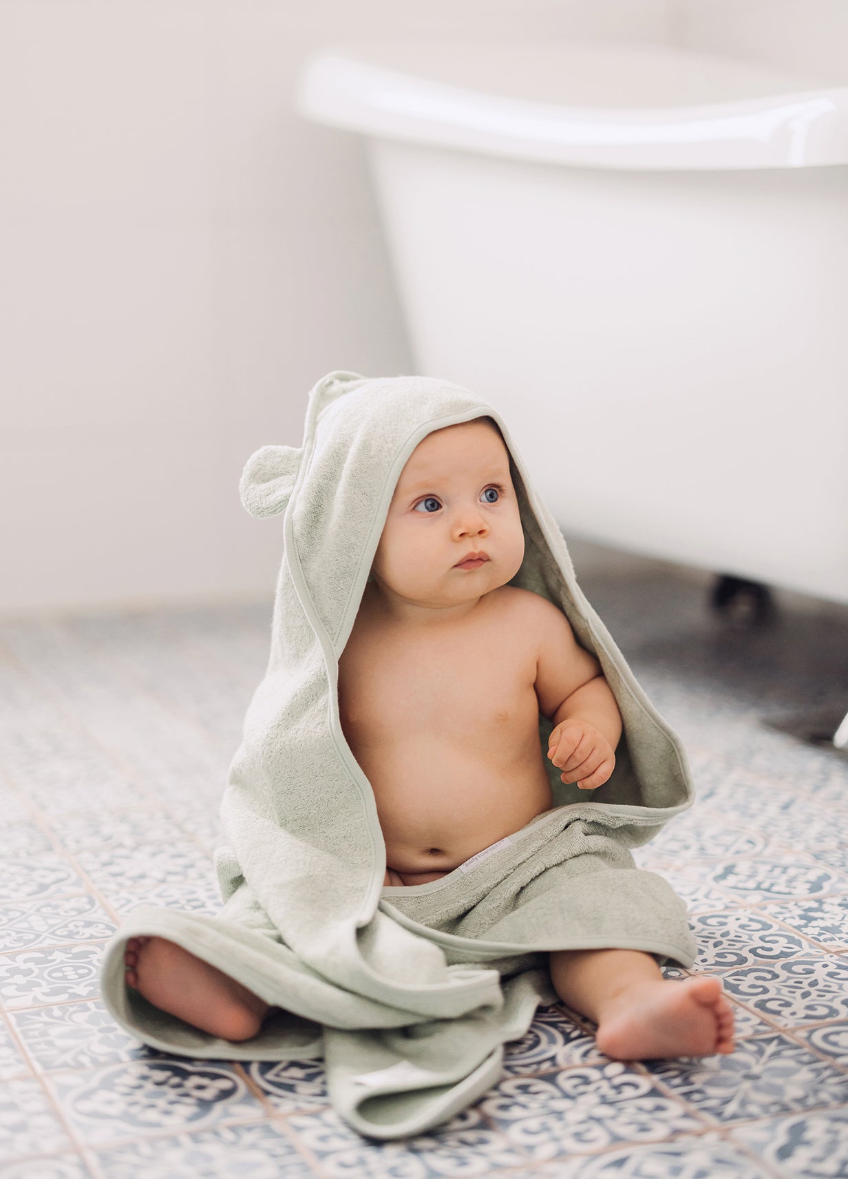  Image of files/4391_PonchoTeddyGreen_Baby_LOW_crop.jpg