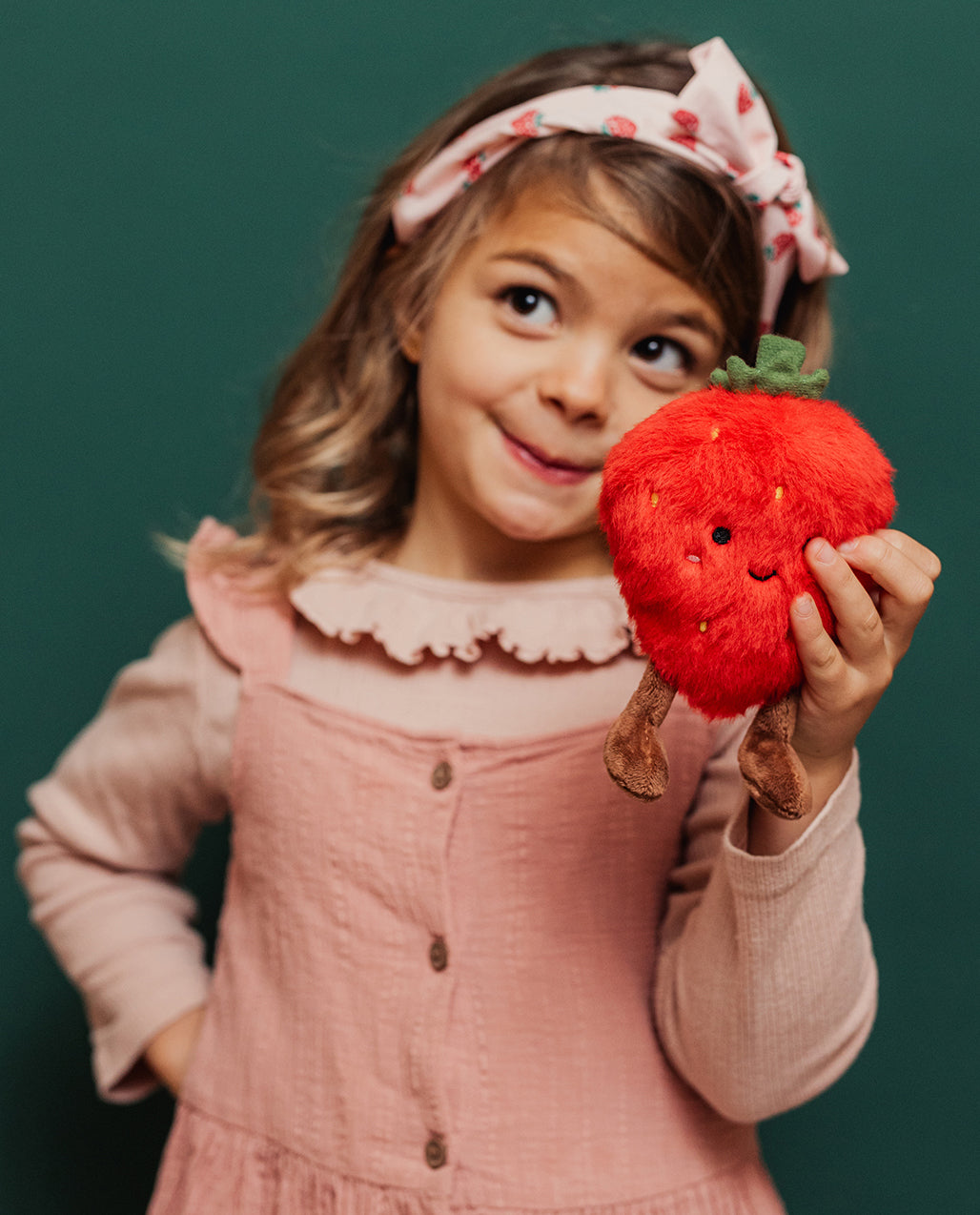  Image of files/4424_Strawberry_GirlLooking_LOW_crop.jpg