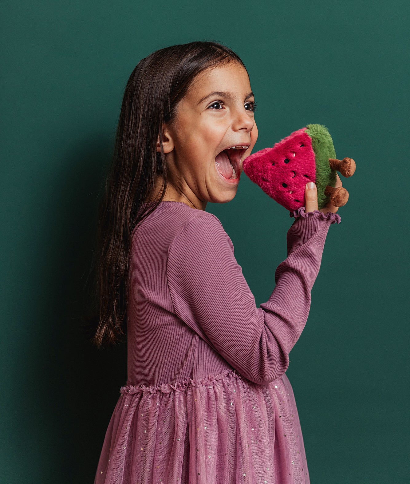  Image of files/4425_Watermelon_GirlBite_LOW_crop.jpg