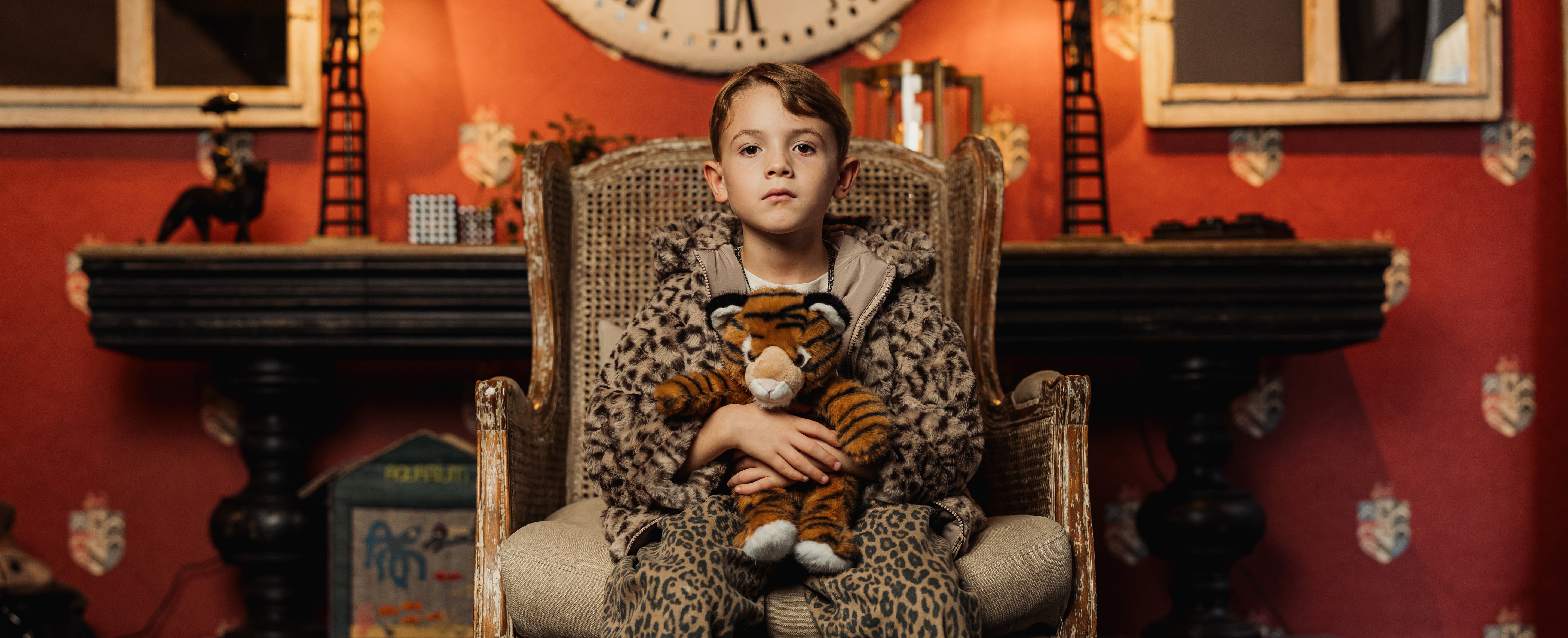  Image of files/4433_TeddyWild_ChairBoy_WideSkinny.jpg