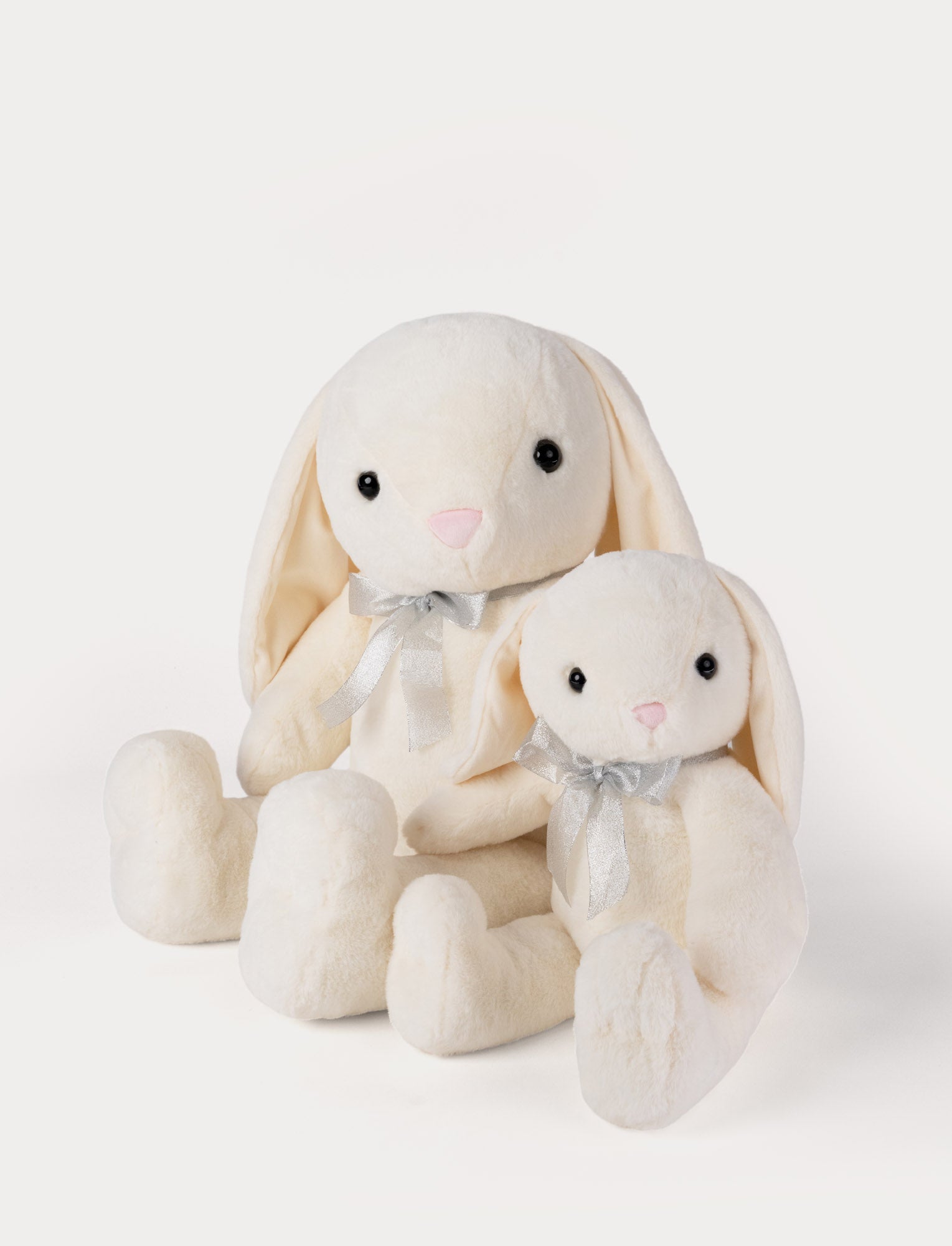  Image of Olivia, Bunny, Big, White